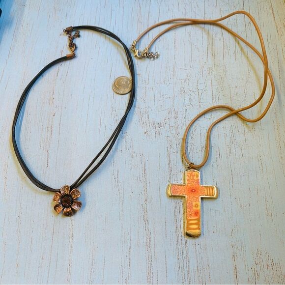 Necklace Bundle  - Picture 1 of 4